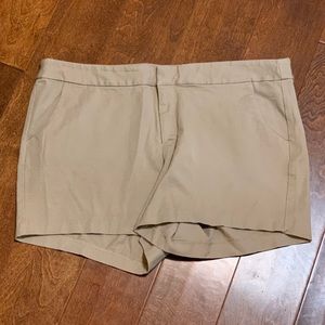 Old Navy Khaki Shorts-size 16
